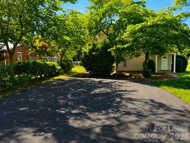 4653 Perkins Road, Charlotte, NC 28269