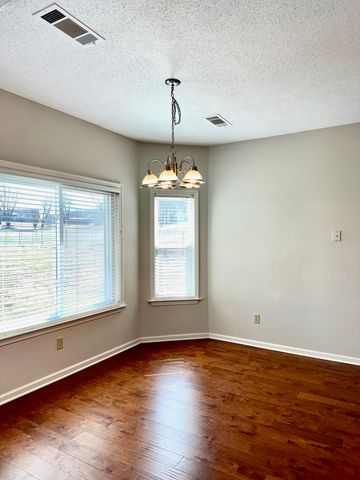 384 TIPTON LAKE CIR W, Millington, TN 38053