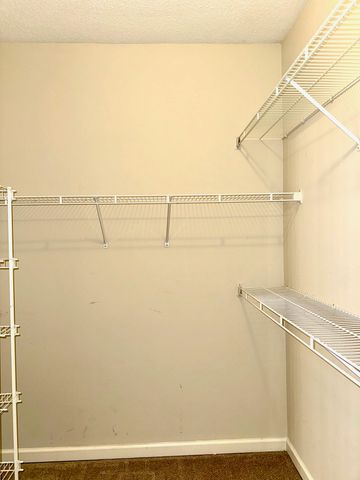 384 TIPTON LAKE CIR W, Millington, TN 38053