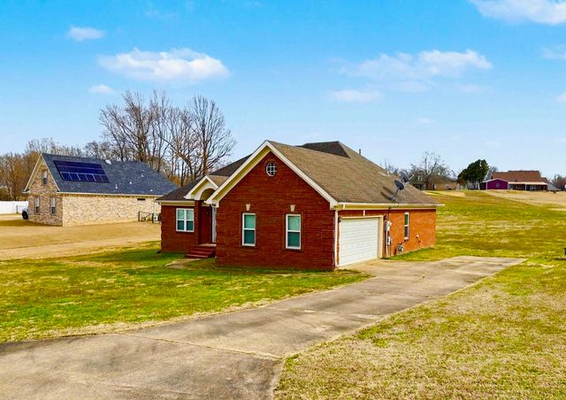 384 TIPTON LAKE CIR W, Millington, TN 38053
