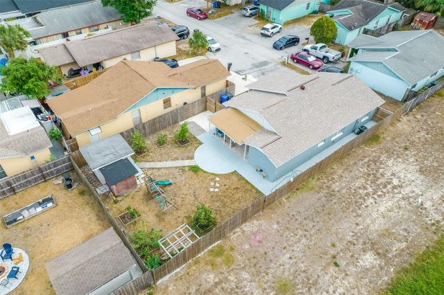 9127 SANDCROFT COURT, Tampa, FL 33615