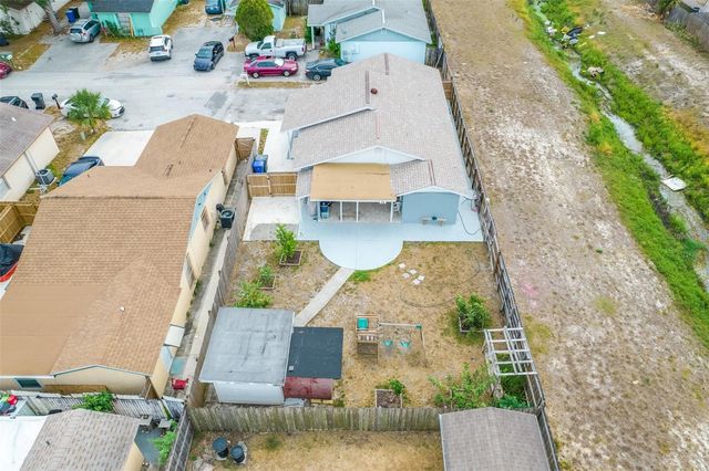 9127 SANDCROFT COURT, Tampa, FL 33615