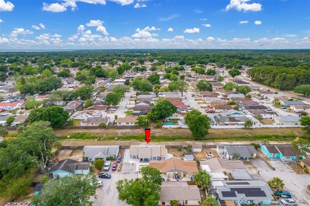 9127 SANDCROFT COURT, Tampa, FL 33615