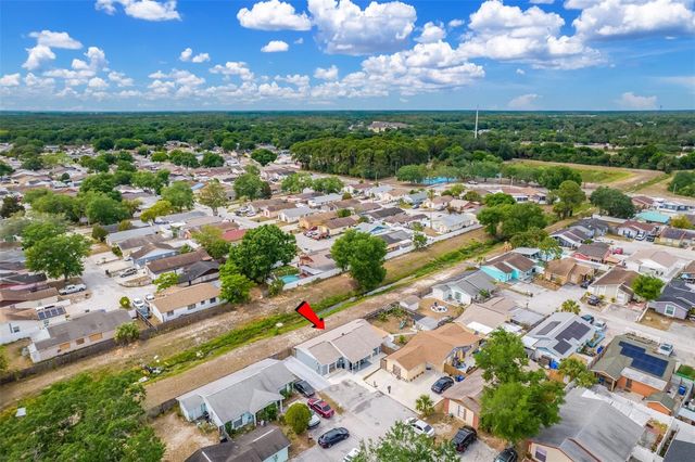 9127 SANDCROFT COURT, Tampa, FL 33615