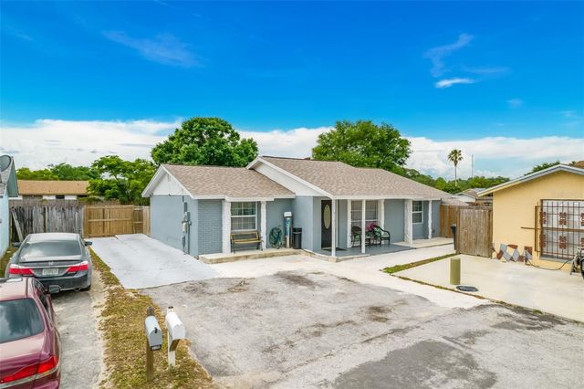 9127 SANDCROFT COURT, Tampa, FL 33615