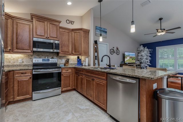 1763 W McNeal Drive, Dunnellon, FL 34433