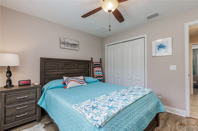 1763 W McNeal Drive, Dunnellon, FL 34433