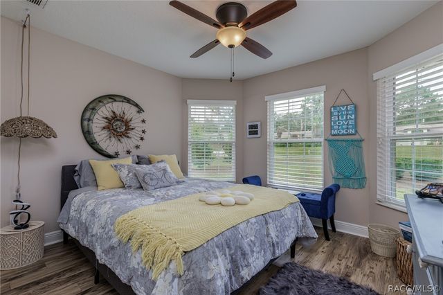 1763 W McNeal Drive, Dunnellon, FL 34433