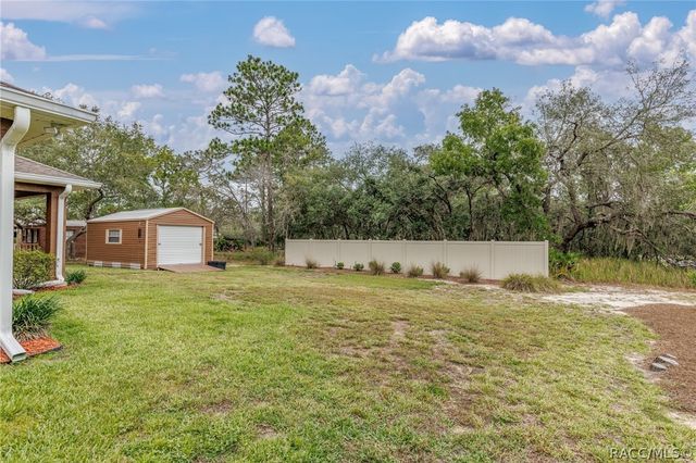 1763 W McNeal Drive, Dunnellon, FL 34433