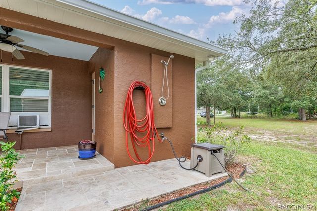 1763 W McNeal Drive, Dunnellon, FL 34433