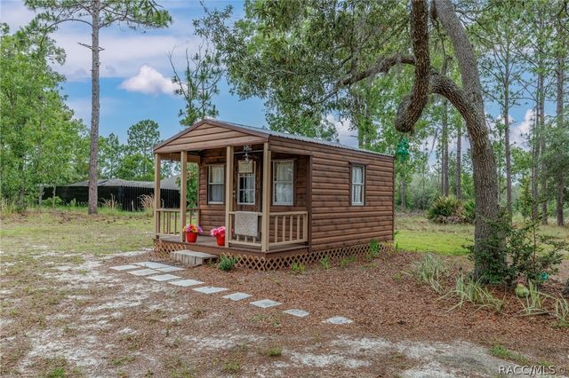 1763 W McNeal Drive, Dunnellon, FL 34433