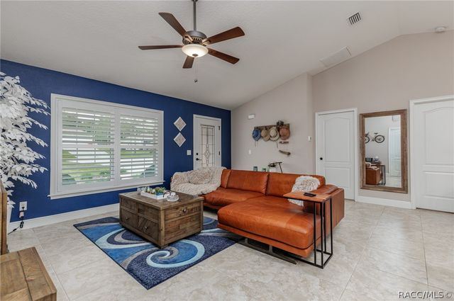 1763 W McNeal Drive, Dunnellon, FL 34433