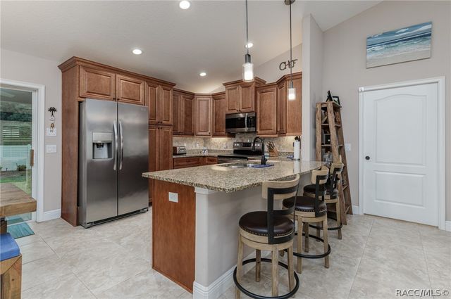 1763 W McNeal Drive, Dunnellon, FL 34433