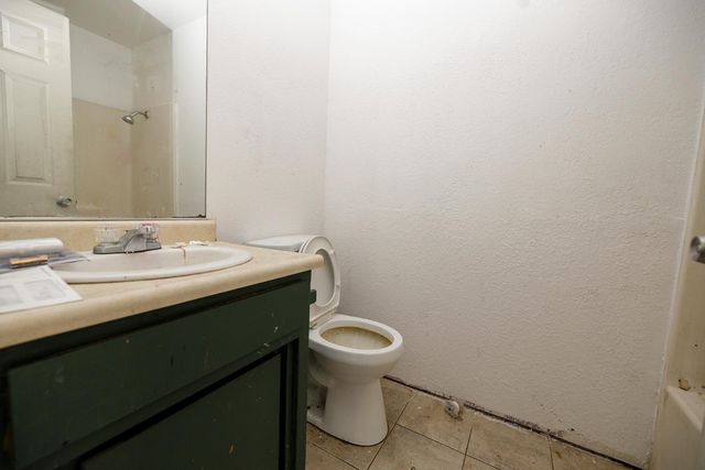 16344 Davis Ct, Delhi, CA 95315