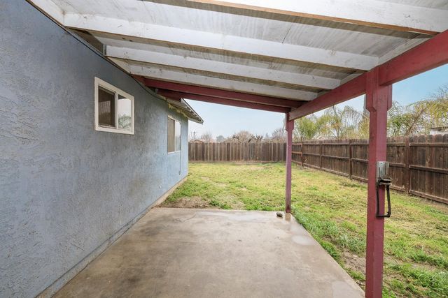 16344 Davis Ct, Delhi, CA 95315