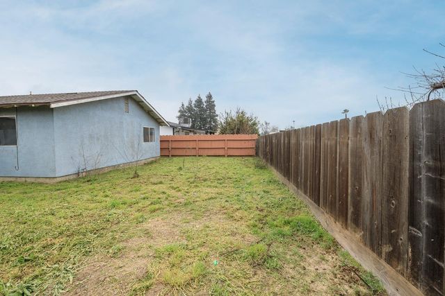 16344 Davis Ct, Delhi, CA 95315