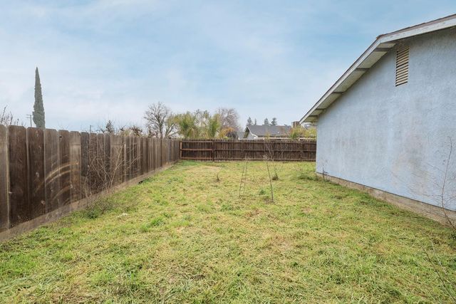 16344 Davis Ct, Delhi, CA 95315