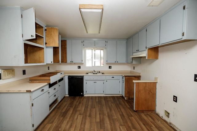 16344 Davis Ct, Delhi, CA 95315