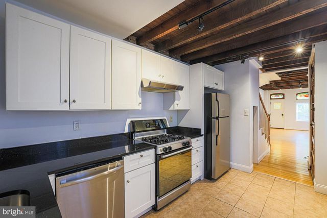 2421 FAIT AVE, Baltimore, MD 21224