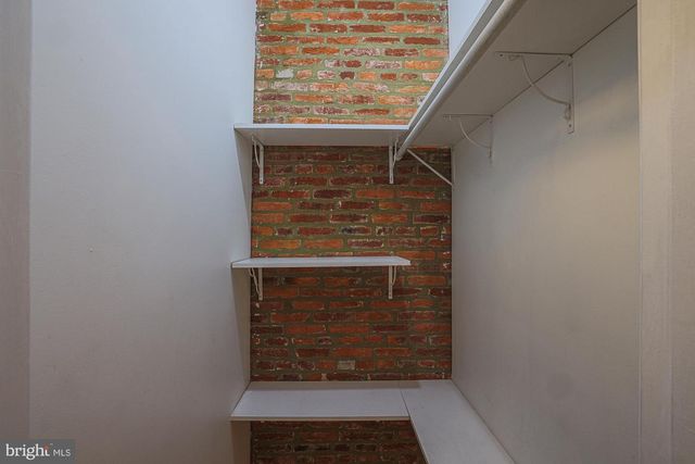 2421 FAIT AVE, Baltimore, MD 21224