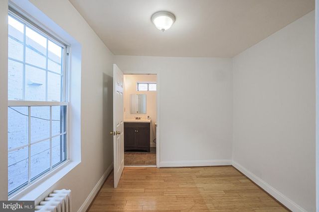 2421 FAIT AVE, Baltimore, MD 21224