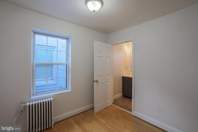 2421 FAIT AVE, Baltimore, MD 21224