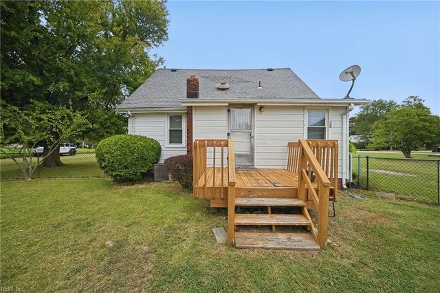 1317 Bells RD, Virginia Beach, VA 23454