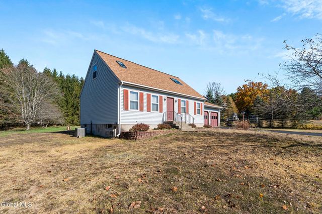 5 Norland Court, Wilton, NY 12866