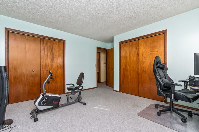 5 Norland Court, Wilton, NY 12866