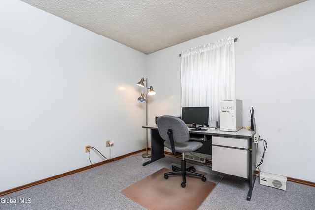 5 Norland Court, Wilton, NY 12866