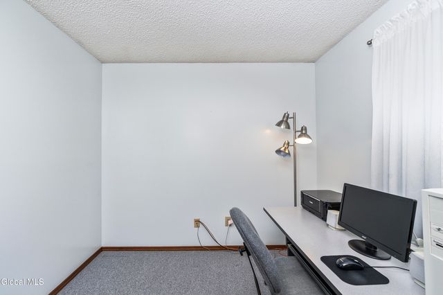 5 Norland Court, Wilton, NY 12866