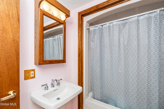 5 Norland Court, Wilton, NY 12866