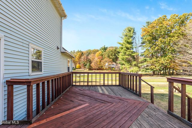 5 Norland Court, Wilton, NY 12866