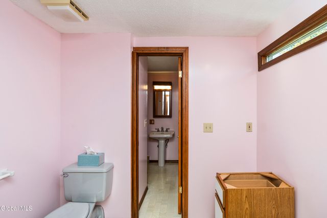 5 Norland Court, Wilton, NY 12866