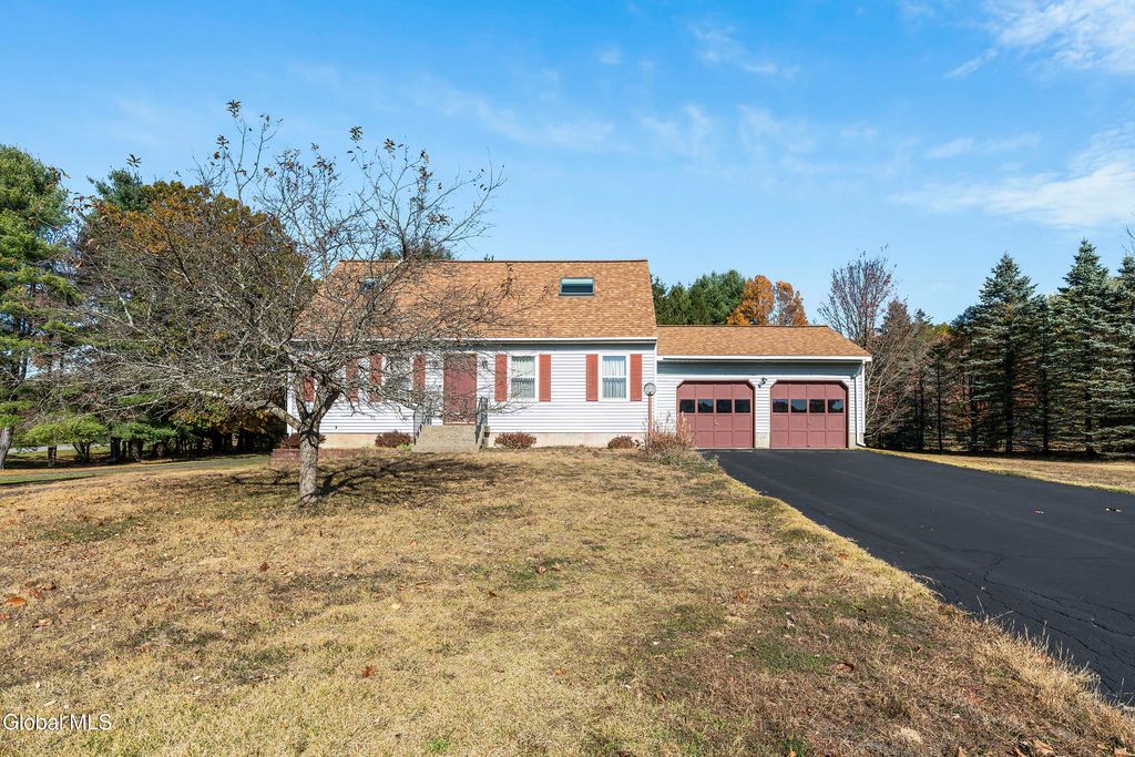 5 Norland Court, Wilton, NY 12866