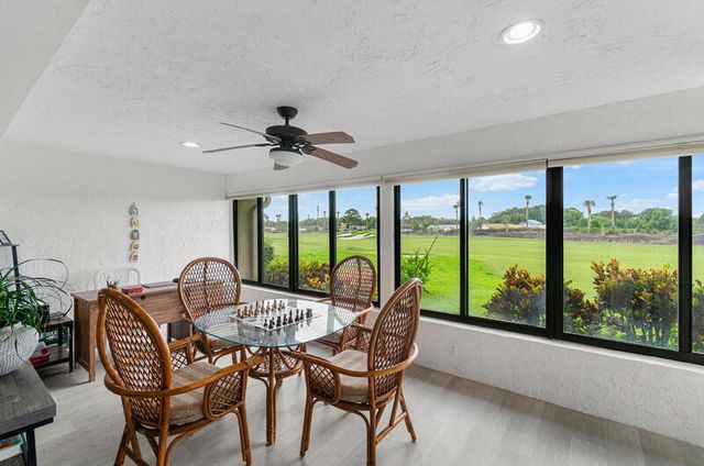 29 WESTGATE Lane 29B, Boynton Beach, FL 33436