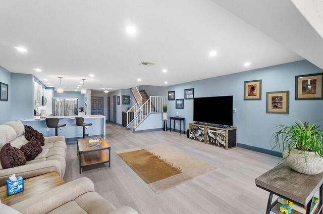 29 WESTGATE Lane 29B, Boynton Beach, FL 33436