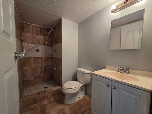 23675 E Heritage Oaks Drive, Porter, TX 77365