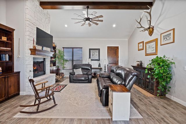 1301 E Cemetery Road, Canyon, TX 79015