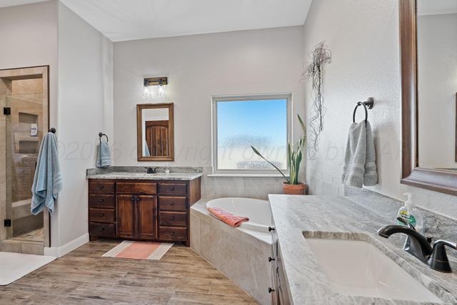 1301 E Cemetery Road, Canyon, TX 79015