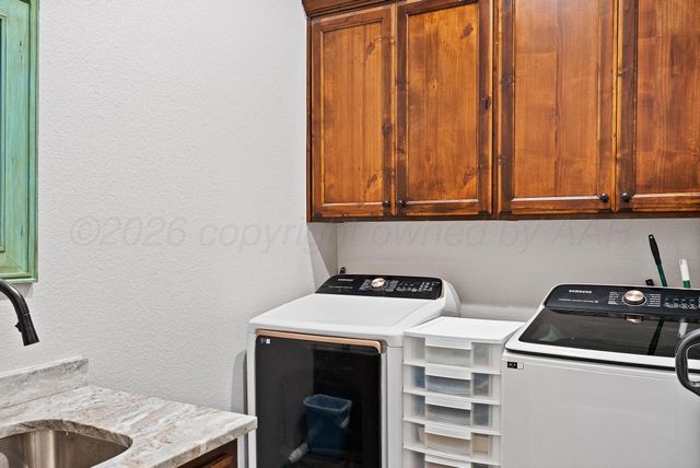 1301 E Cemetery Road, Canyon, TX 79015