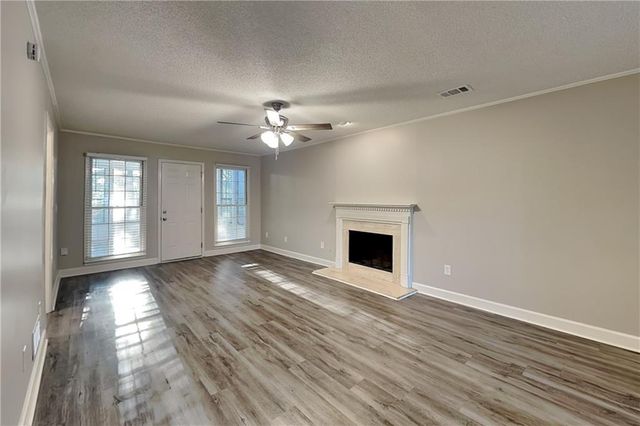 707 Ketch Cove, Woodstock, GA 30189