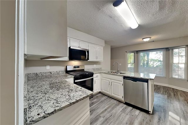 707 Ketch Cove, Woodstock, GA 30189