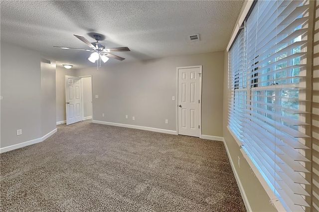 707 Ketch Cove, Woodstock, GA 30189