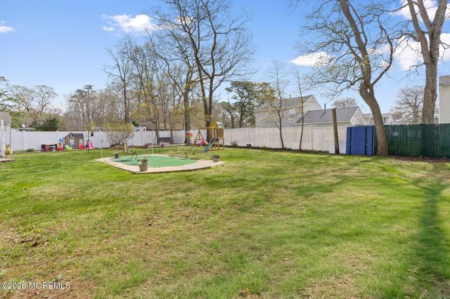 49 Burlington Drive, Brick, NJ 08723