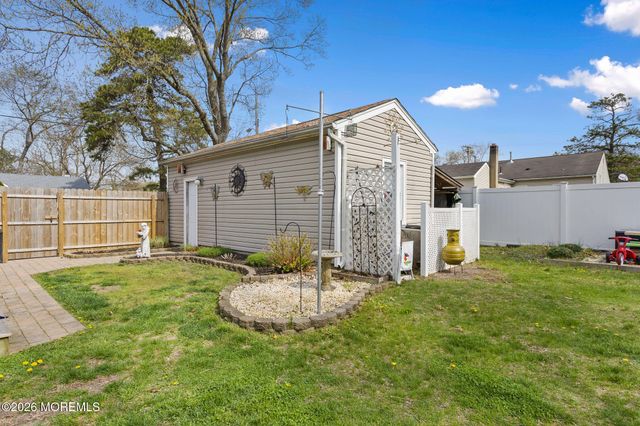 49 Burlington Drive, Brick, NJ 08723