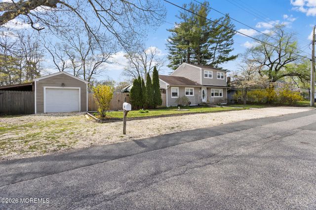 49 Burlington Drive, Brick, NJ 08723
