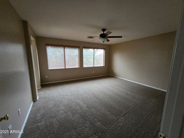 8238 W MELINDA Lane, Peoria, AZ 85382