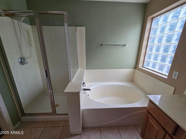 8238 W MELINDA Lane, Peoria, AZ 85382