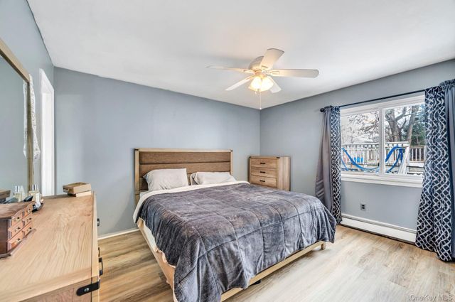 17 Groton Lane, Coram, NY 11727